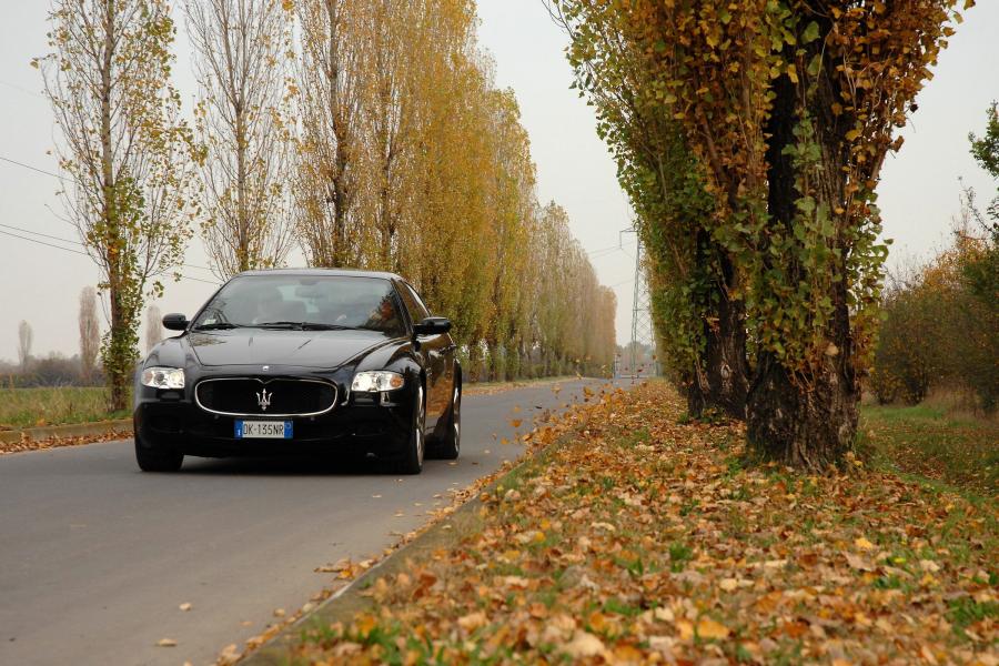  Maserati Quattroporte Sport GT 2009 года  (фото 17 из 27)